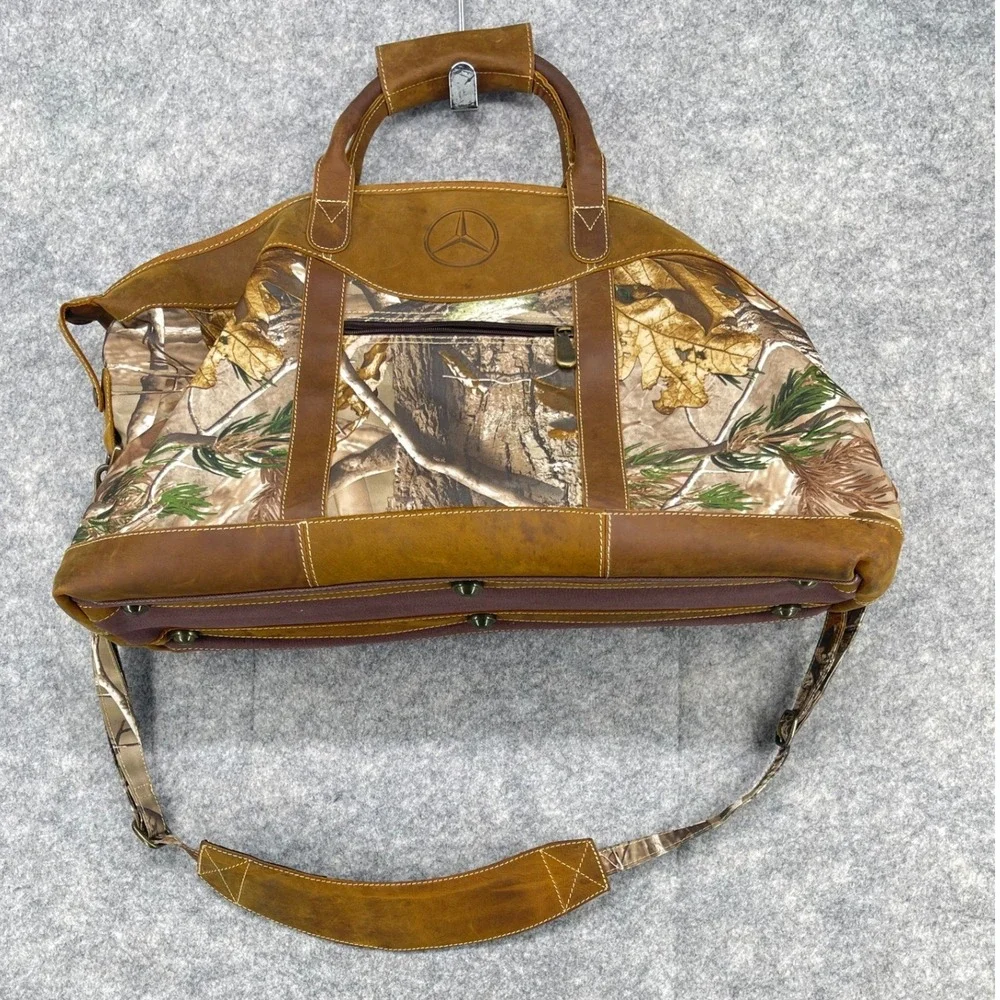 Mercedes Benz Travel Tote Large Brown Realtree Camo Leather Trim Duffle Bag Logo